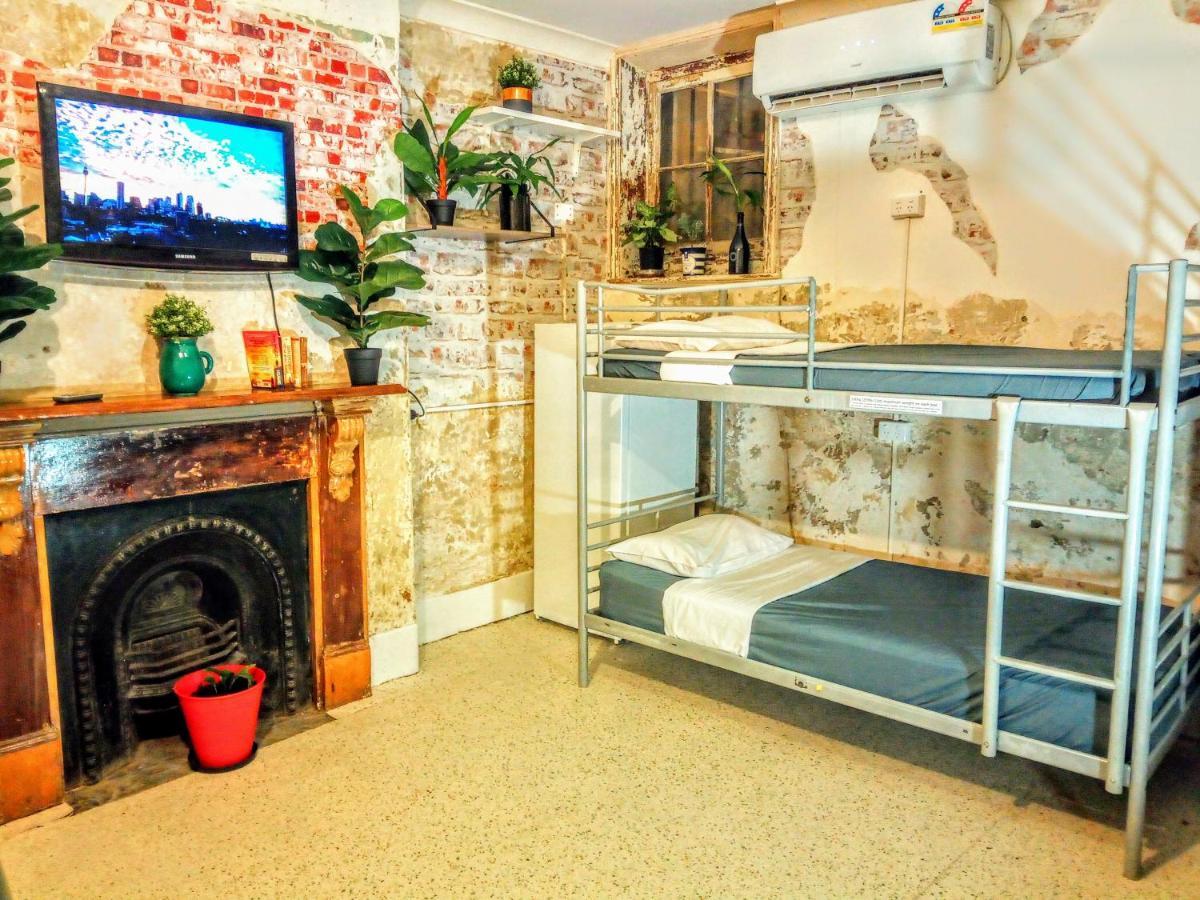 Zen Harmony House Sydney Hotel Bagian luar foto